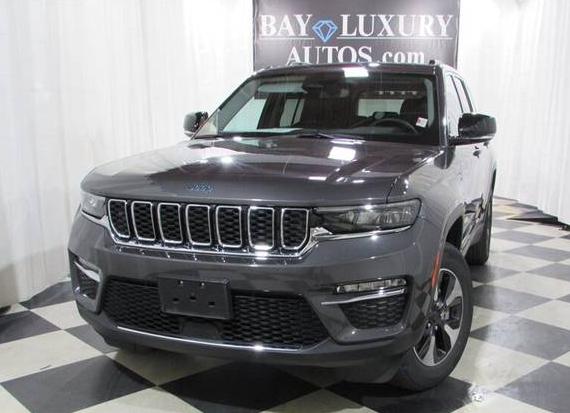 JEEP GRAND CHEROKEE 2023 1C4RJYB6XPC633683 image